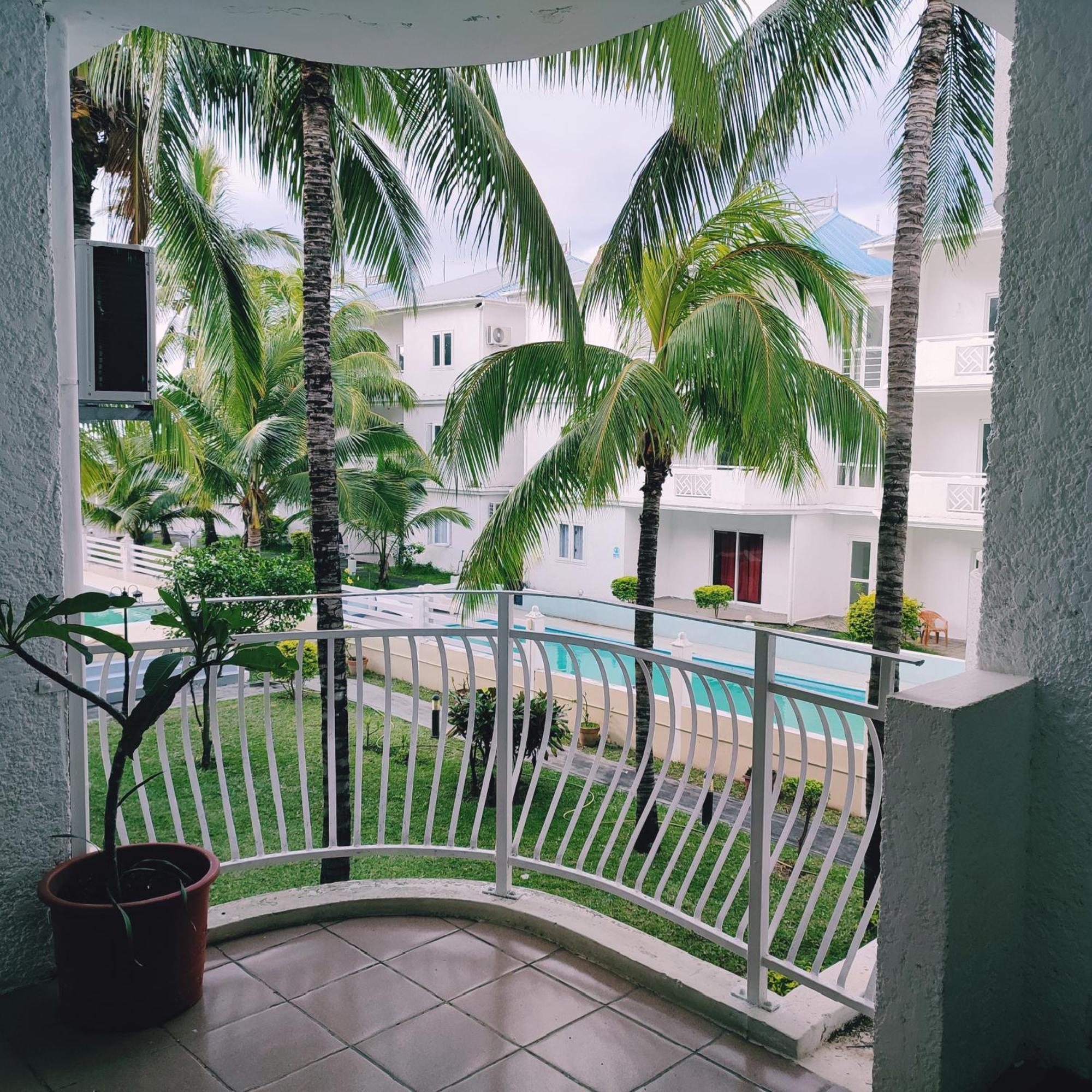 White Sand Cabana Flic en Flac ภายนอก รูปภาพ