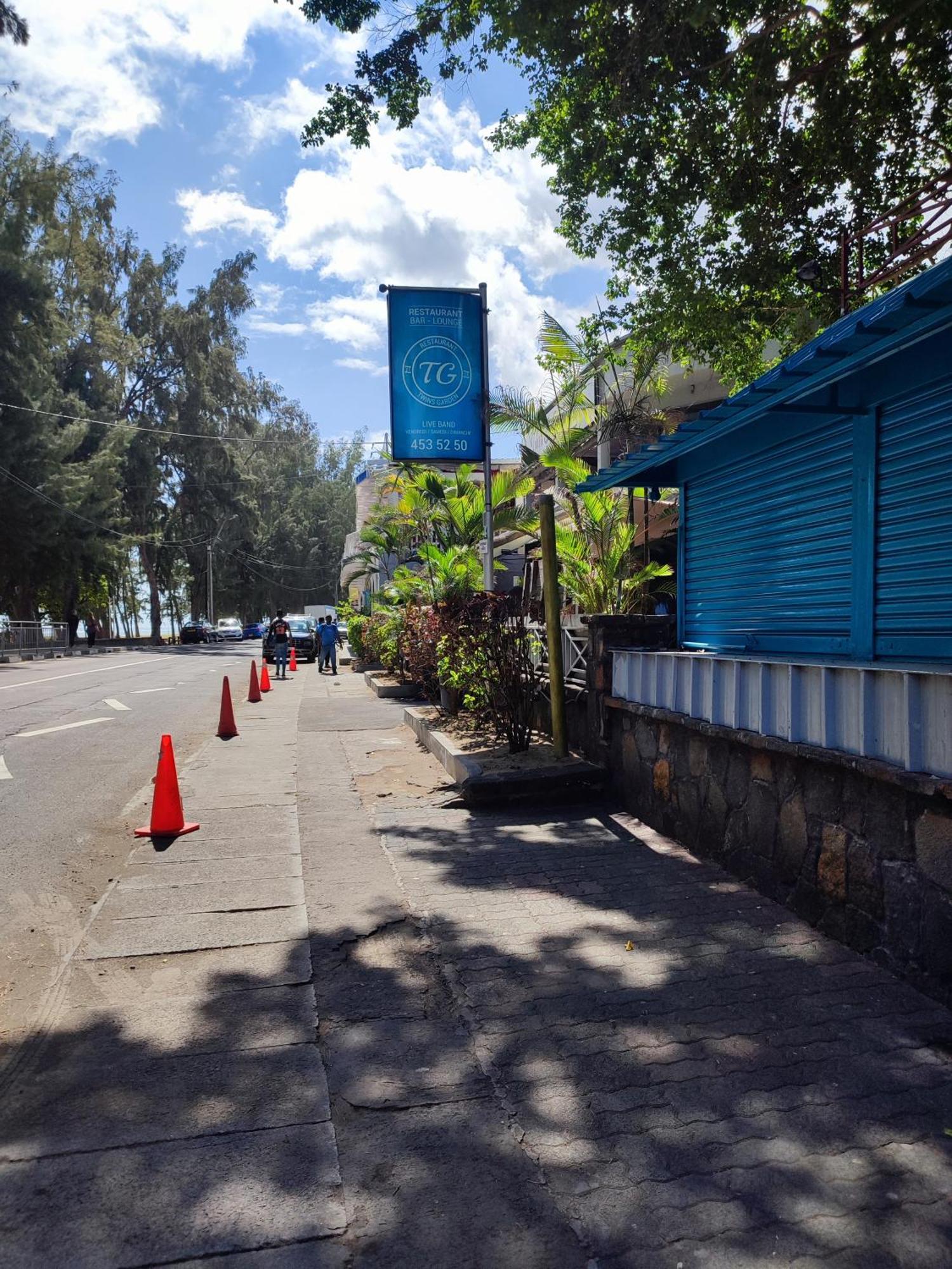 White Sand Cabana Flic en Flac ภายนอก รูปภาพ